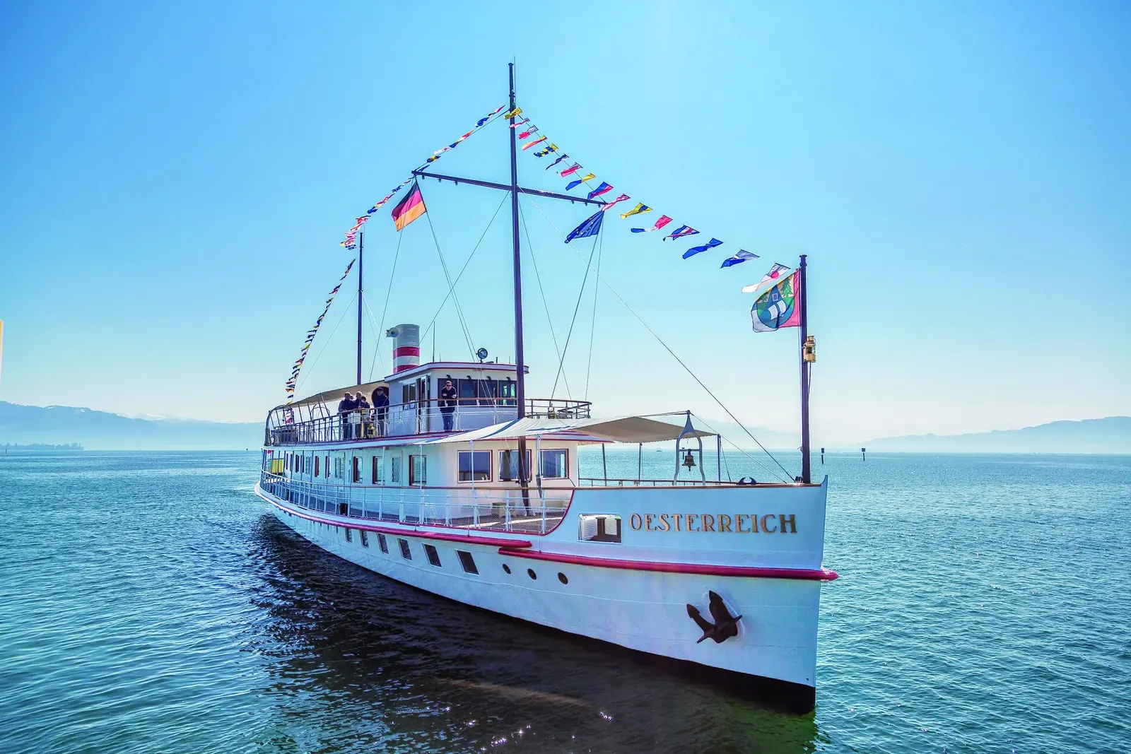 Motorschiff Oesterreich in historische Themenfahrten