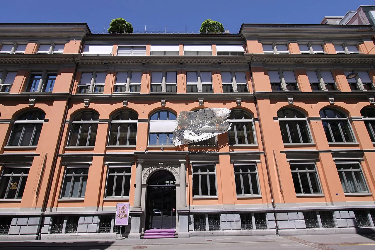 Historisches Gebäude des Textilmuseums St. Gallen an der Vadianstrasse